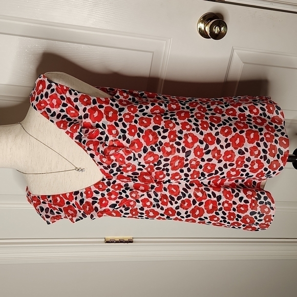 Cabi Flipside Red Floral Ruffle Blouse Size Small Style 5356 - Picture 6 of 11